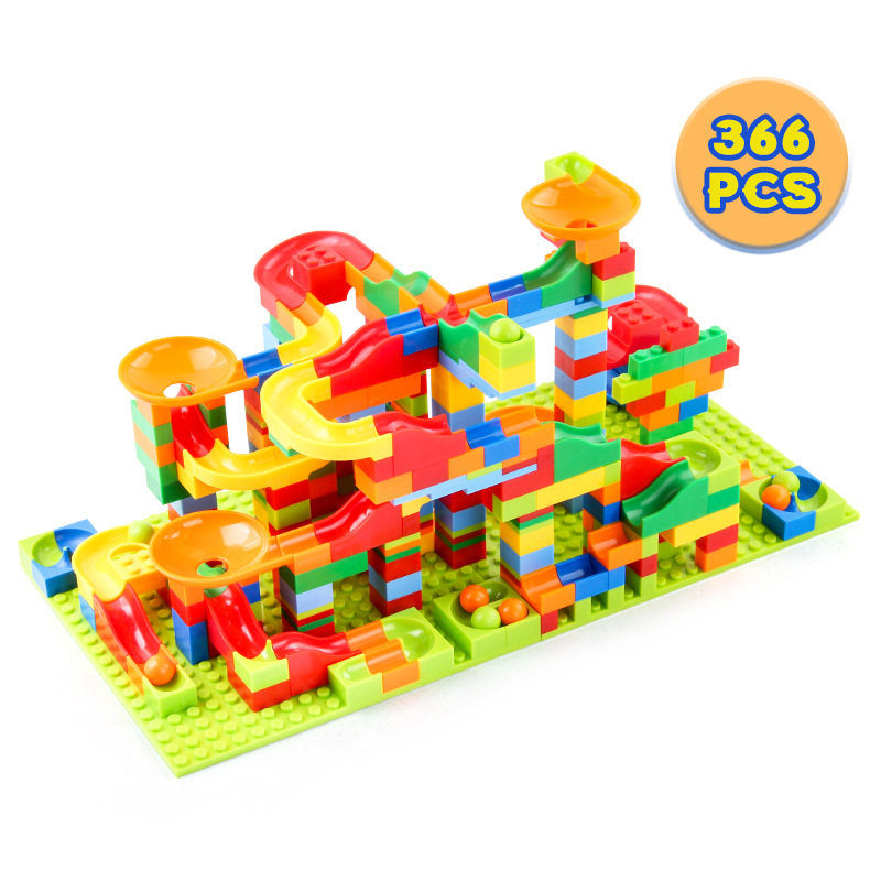 ZURU Mini Brand Surprise Koelk - Ornament Ball Set recensie en prijs